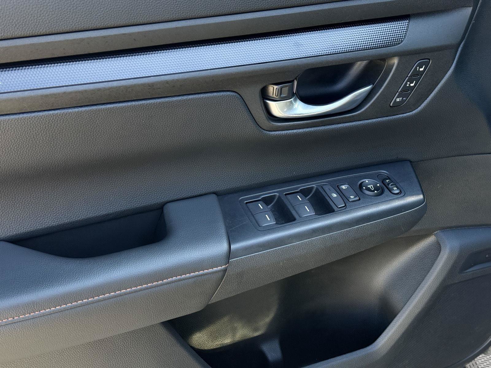 Certified 2024 Honda CR-V Sport-L image 9