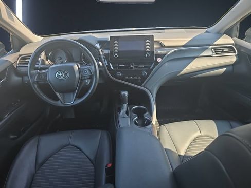 Used 2024 Toyota Camry SE FWD image 10