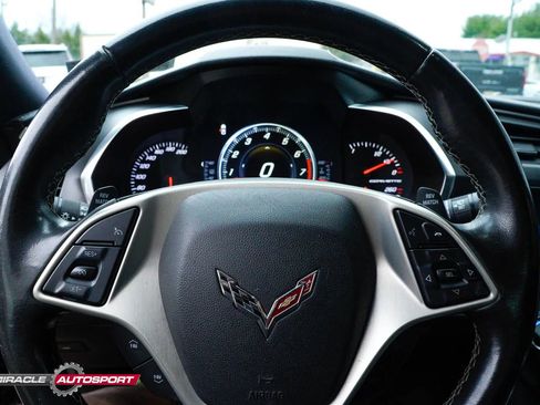 Used 2016 Chevrolet Corvette Stingray Coupe image 32