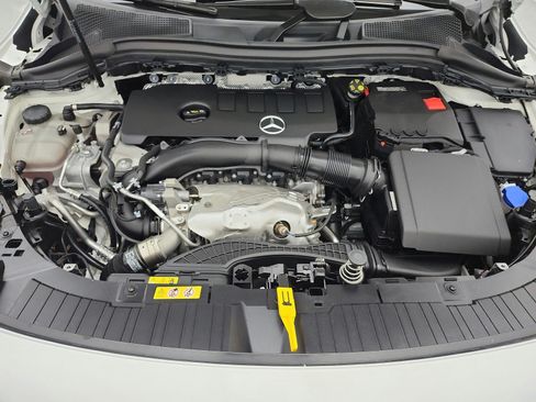 Used 2023 Mercedes-Benz GLA 250 image 16