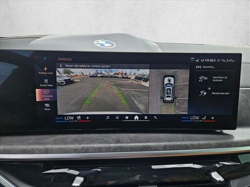 Certified 2024 BMW X7 xDrive40i w/ M Sport Package AWD/4WD image 13