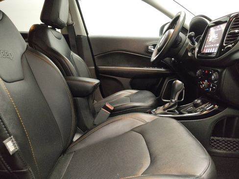 Used 2019 Jeep Compass Limited AWD/4WD image 21