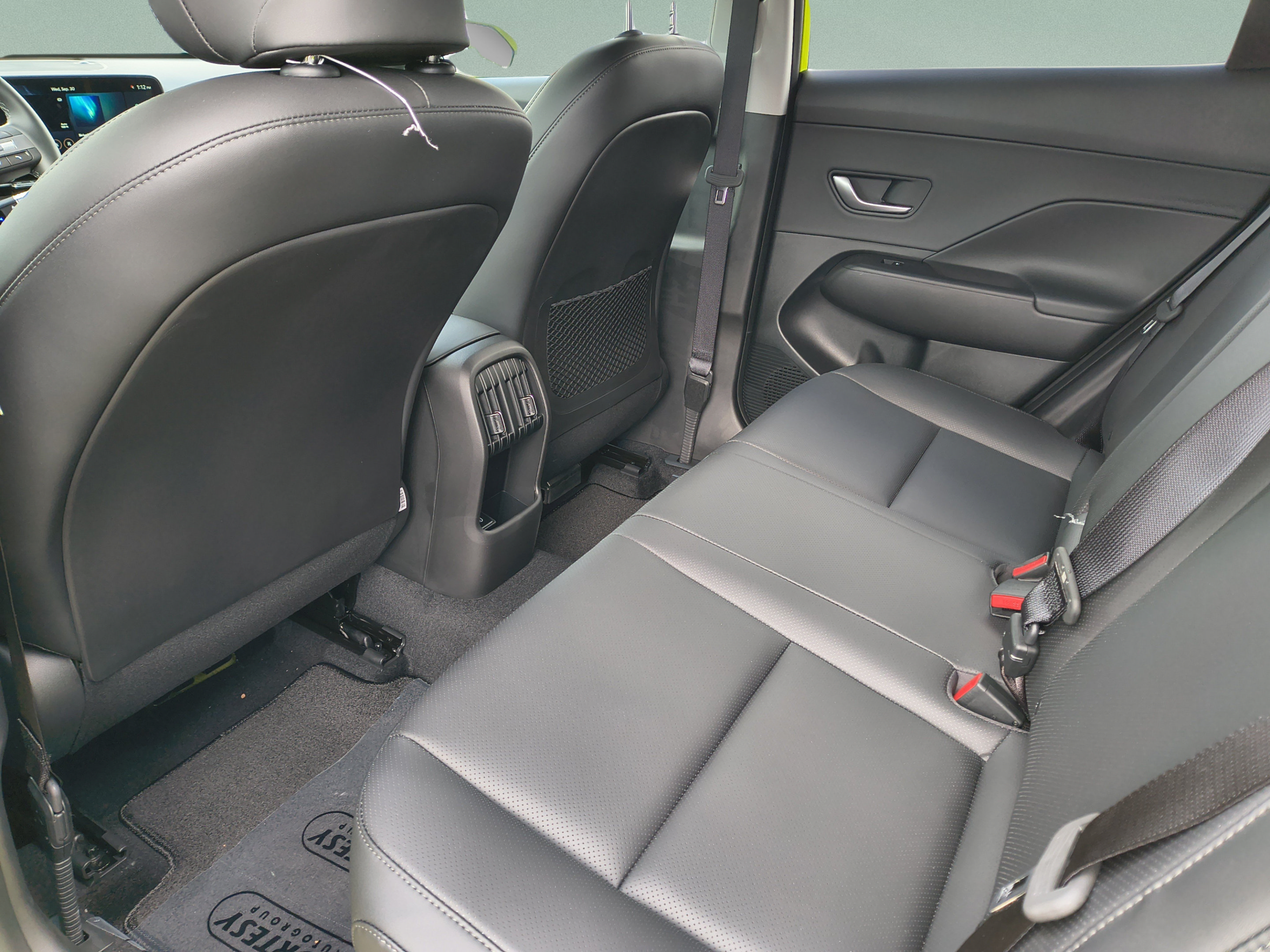 New 2026 Hyundai Kona Limited FWD image 16