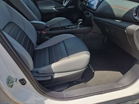 Used 2024 Nissan Kicks SR w/ SR Premium Package FWD image 64