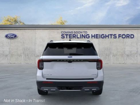 New 2026 Ford Explorer Active w/ Active Comfort Package image 5