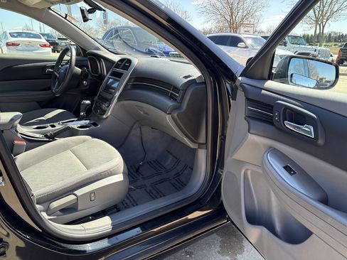 Used 2015 Chevrolet Malibu LS image 14