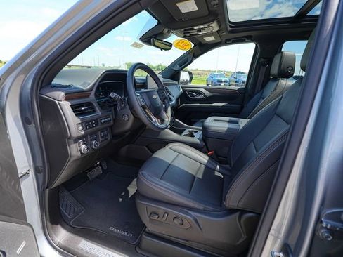 Used 2023 Chevrolet Tahoe High Country AWD/4WD image 16