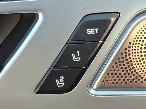 Used 2019 Genesis G80 3.3T Sport image 27