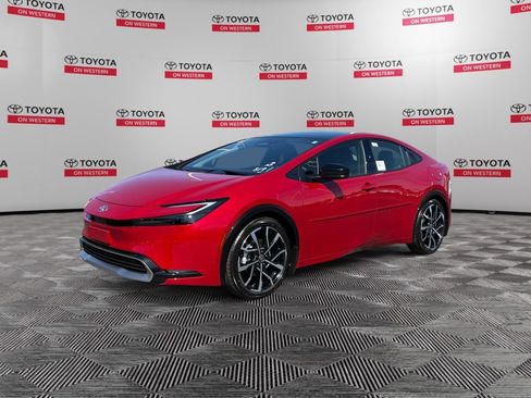 New 2026 Toyota Prius Plug-In Hybrid FWD image 7