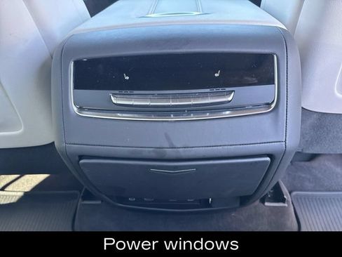 Used 2025 Cadillac Escalade V AWD/4WD image 24