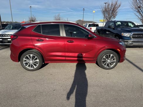 Used 2023 Buick Encore GX Select w/ Sport Touring Package image 4