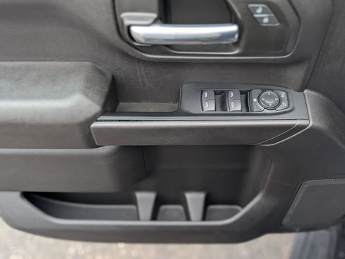 Used 2023 Chevrolet Silverado 1500 Custom Trail Boss image 24