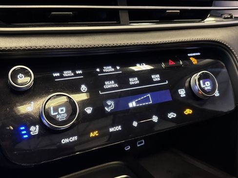 Certified 2023 INFINITI QX60 Luxe w/ Cargo Package image 19