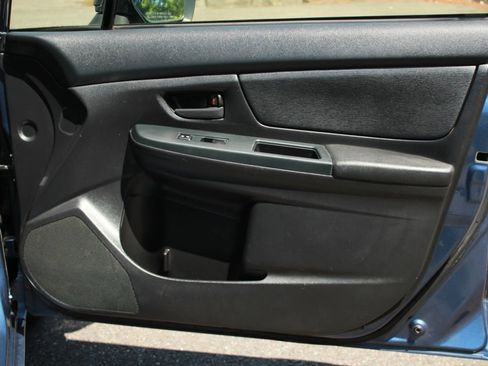 Used 2013 Subaru Impreza 2.0i AWD/4WD image 17