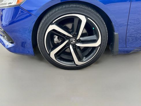 Used 2022 Honda Accord Sport image 29