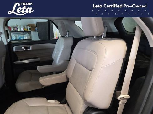 Used 2022 Ford Explorer Limited w/ Equipment Group 301A AWD/4WD image 21