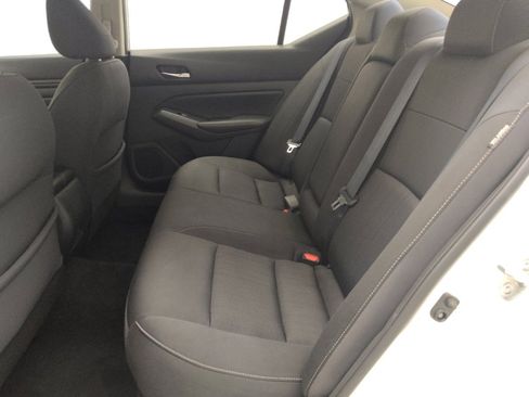 Used 2019 Nissan Altima 2.5 S FWD image 18