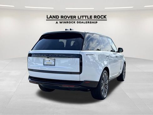 New 2025 Land Rover Range Rover SE AWD/4WD image 2