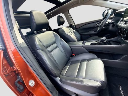 Used 2021 Nissan Rogue SL w/ Premium Package FWD image 33