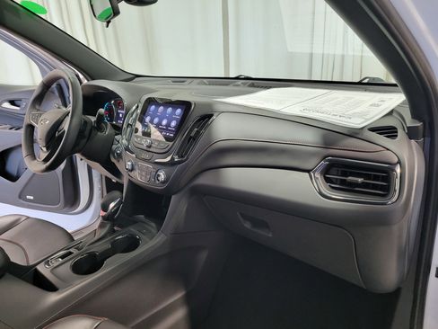 Certified 2022 Chevrolet Equinox RS w/ RS Leather Package image 30