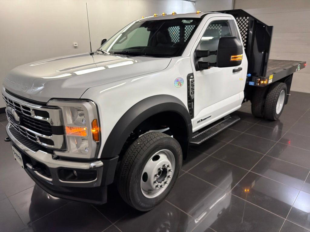 New 2026 Ford F550 4x4 Regular Cab Super Duty image 3