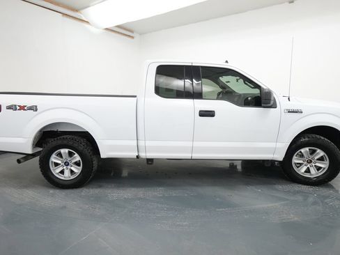Used 2019 Ford F150 XLT AWD/4WD image 9