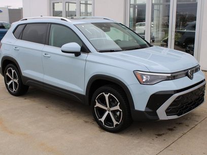 New 2026 Volkswagen Taos SEL