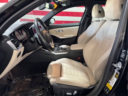 Used 2020 BMW 330i xDrive Sedan w/ Convenience Package AWD/4WD image 9