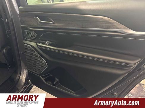 Used 2023 Jeep Grand Cherokee L Overland image 40