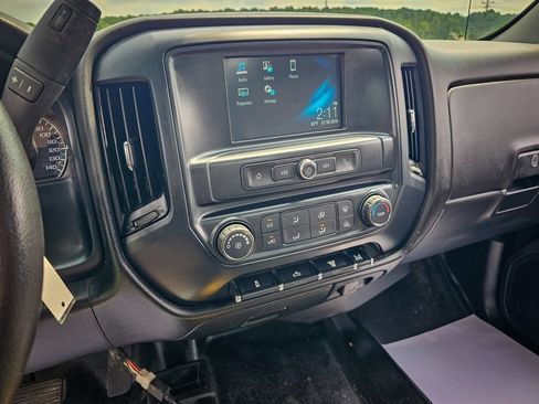 Used 2018 Chevrolet Silverado 3500 W/T w/ WT Convenience Package AWD/4WD image 23