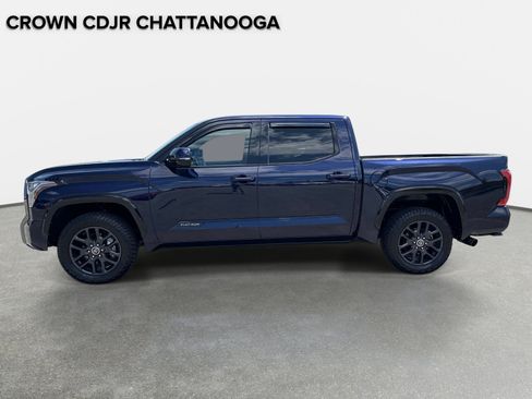 Used 2023 Toyota Tundra Platinum AWD/4WD image 8