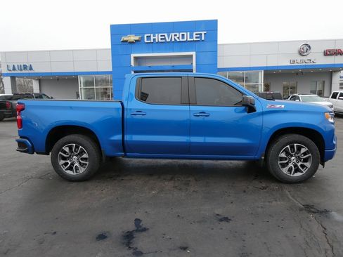 Certified 2022 Chevrolet Silverado 1500 RST image 4