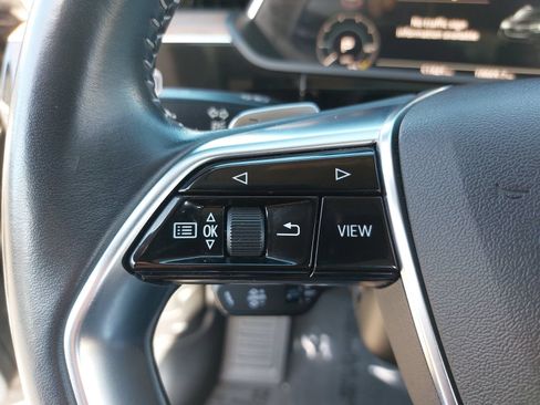 Used 2019 Audi e-tron Prestige AWD/4WD image 17