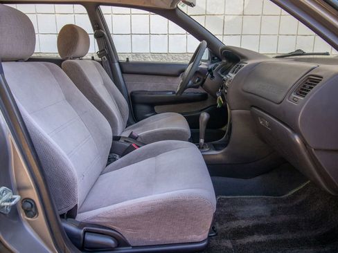 Used 1995 Toyota Corolla DX image 20