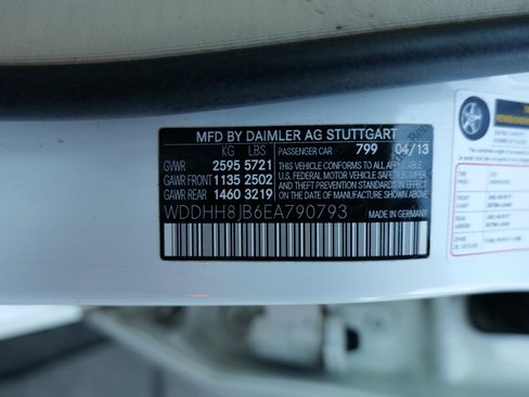 Used 2014 Mercedes-Benz E 350 4MATIC Wagon image 63