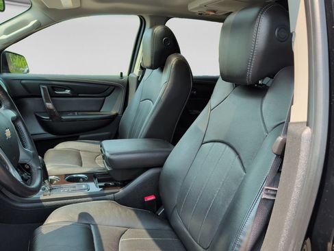 Used 2017 Chevrolet Traverse Premier AWD/4WD image 17