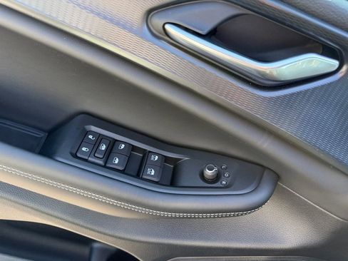 New 2025 Jeep Grand Cherokee Laredo image 11