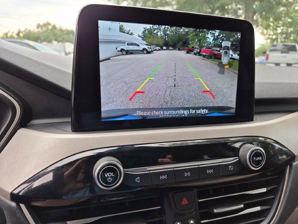 Used 2020 Ford Escape SEL FWD image 23