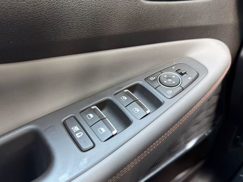 Used 2020 Hyundai Santa Fe SEL image 22