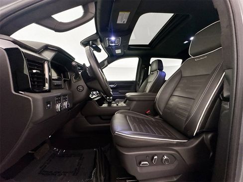 Used 2024 GMC Sierra 1500 AT4X image 21