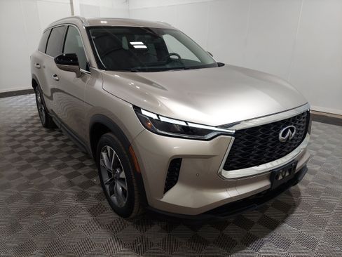 Used 2024 INFINITI QX60 Luxe AWD/4WD image 4