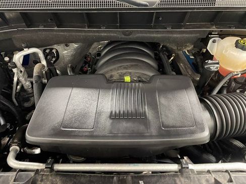 Used 2023 Chevrolet Silverado 1500 LT AWD/4WD image 23