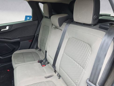 Used 2020 Ford Escape SE FWD image 13