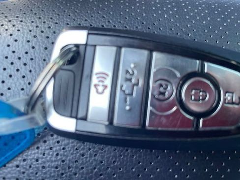 Used 2026 Ford F350 Lariat w/ Chrome Package AWD/4WD image 14