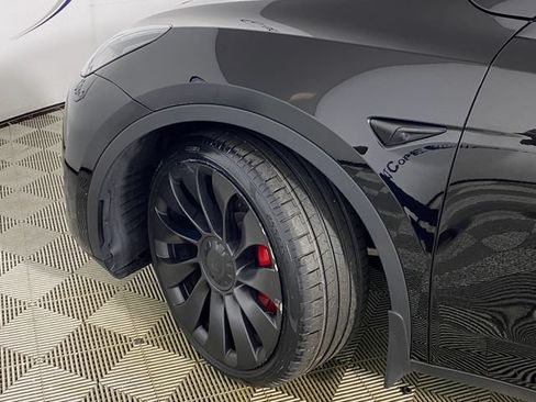 Used 2023 Tesla Model Y Performance AWD/4WD image 21