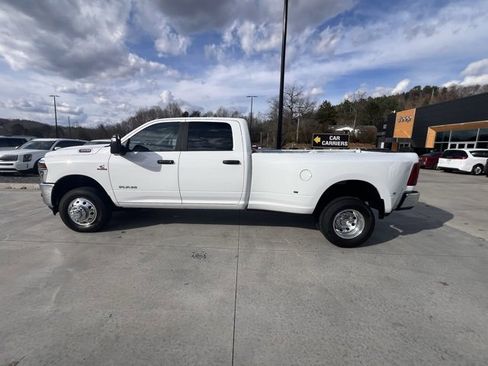 Used 2025 RAM 3500 Big Horn image 7