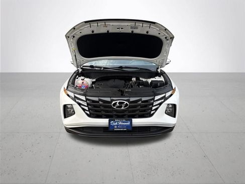 Used 2023 Hyundai Tucson SEL AWD/4WD image 3