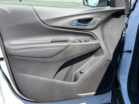 Certified 2024 Chevrolet Equinox RS AWD/4WD image 23