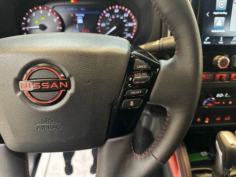 Certified 2025 Nissan Frontier PRO-4X w/ Pro Convenience Package AWD/4WD image 21