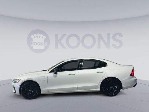 Used 2024 Volvo S60 T8 Plus AWD/4WD image 7